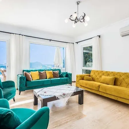 Sleeps 10 Pool Air Con Wifi